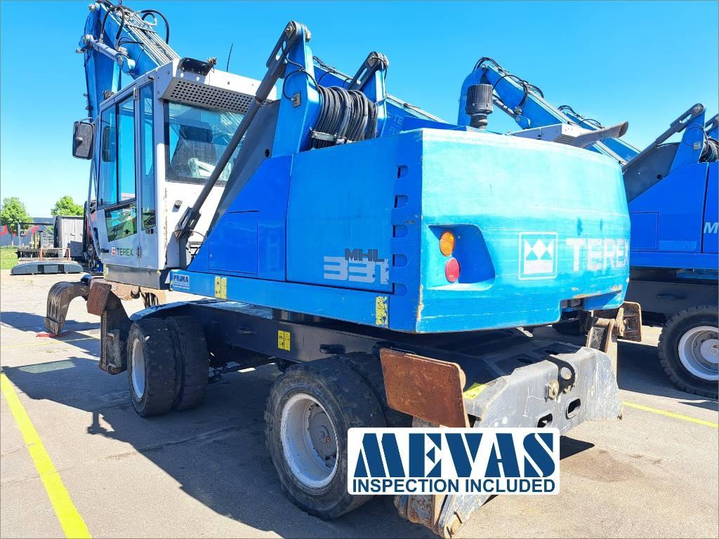 Fuchs MHL 331 Waste / industry handlers