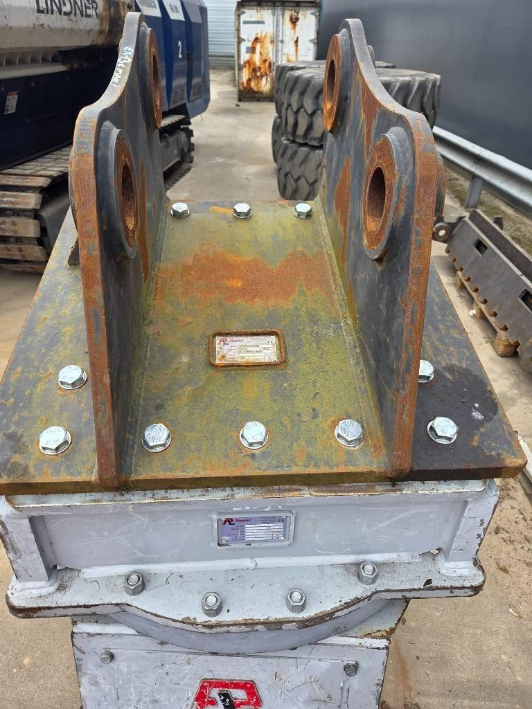 Pladdet PRG-700-11-EX Grapples