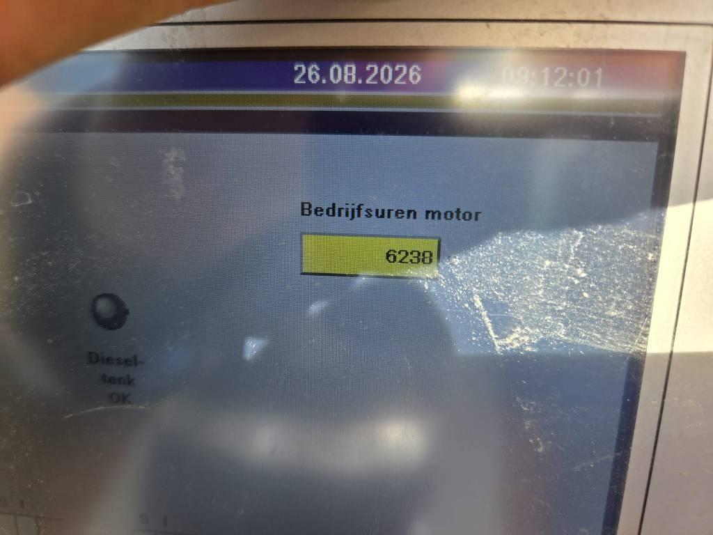 lindner Urraco 75 D Waste Shredders