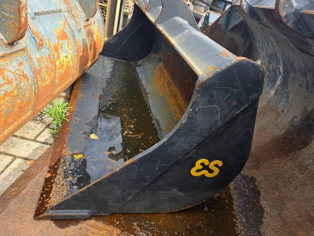 Eurosteel Excavator Ditchclean bucket 150cm, CW10 Buckets