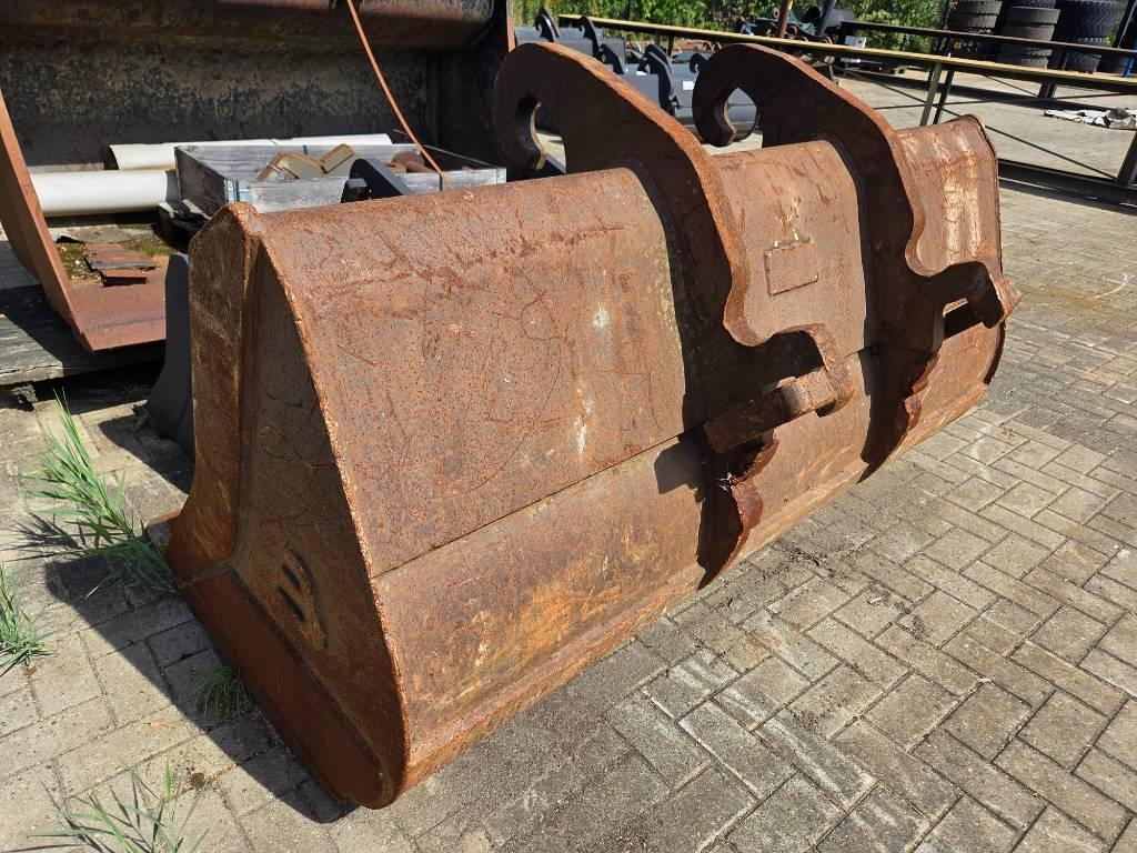 Beco Excavator ditch clean bucket CW 200cm Buckets