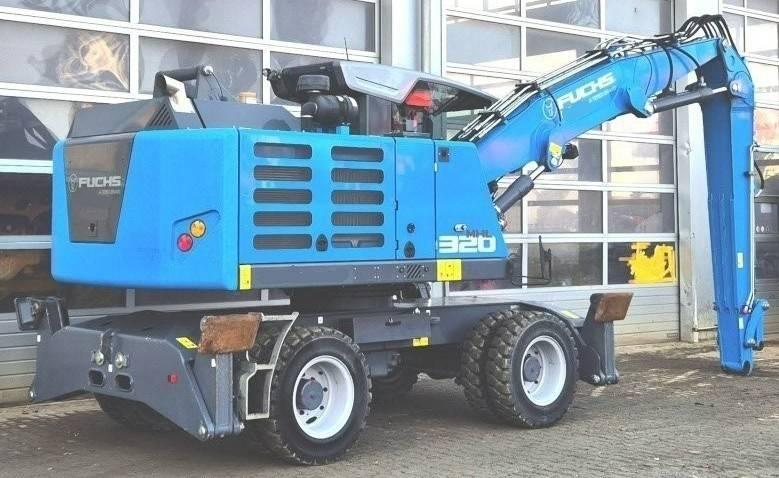 Fuchs MHL 320 Waste / industry handlers