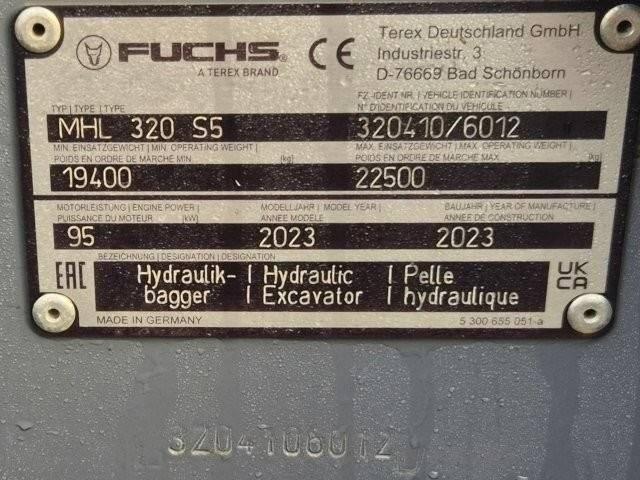 Fuchs MHL 320 Waste / industry handlers