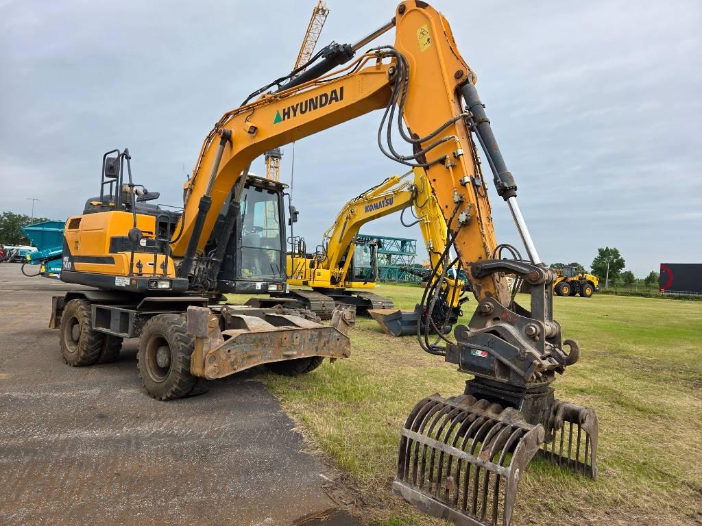 Hyundai HW 140 Wheeled excavators