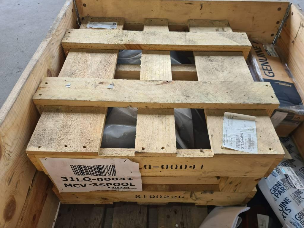 Hyundai Main Contol Valve 980/780/785 31LQ-00041 Hydraulics