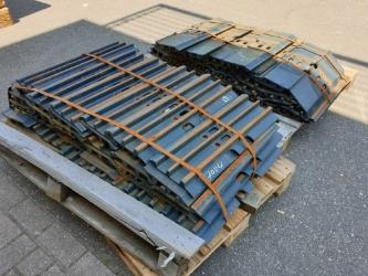 Hyundai Track pads - Robex 140 - 600mm.