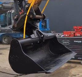 Lubo tilting bucket CW30