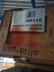 Hyundai Cylinder Bucket Robex 250 LC-7, 31N7-60110