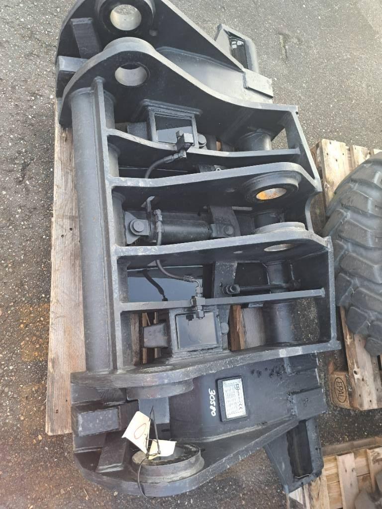 Eurosteel HKO.2017 Systeem2000, Hyundai HL960 Quick connectors