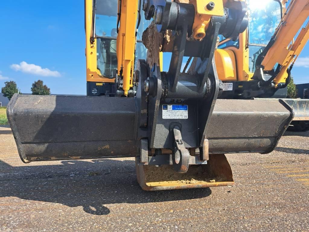 GP CW05 ditch clean bucket 100cm Buckets